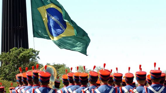 ブラジル侵攻の余波、ブラジル大統領ルーラの住居を護衛した40人の軍隊が撤退した