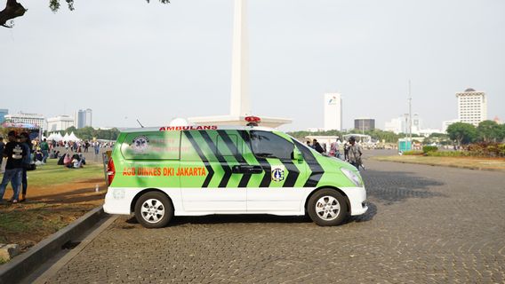 Viral Mobil Halangi Ambulans, Polisi Tegaskan Pengendara Bisa Kena Pidana