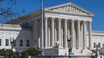 المحكمة العليا الأمريكية تسمح بدعوى واتساب ضد مجموعة 