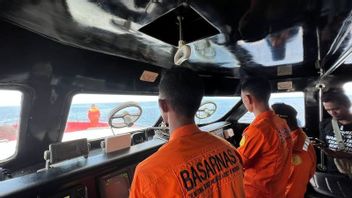 SAR Cari Penambang Timah Menyelam Pakai Selang Kompresor Hilang di Perairan Bangka Barat