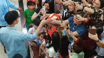 Le vice-président Gibran a transmis un message de tolérance à Noël à Manado