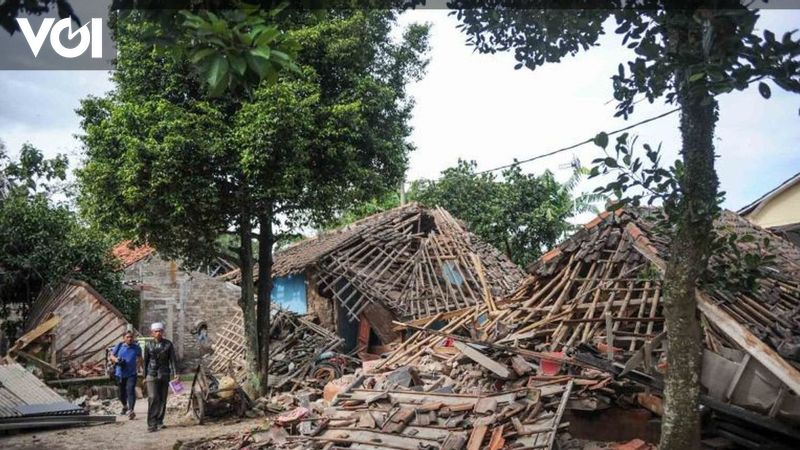 Bnpb Sebut Orang Meninggal Dan Warga Mengungsi Akibat Gempa