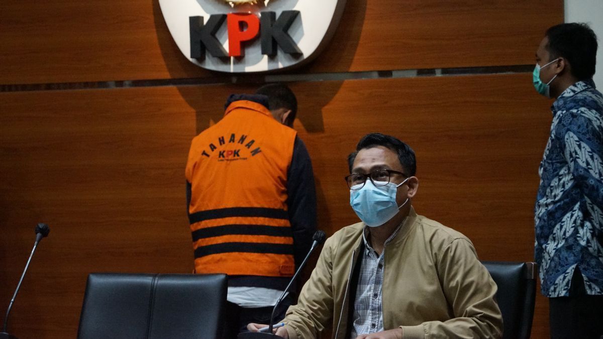 Corruption Et Gratification Du Bureau De Pupr Banjarnegara, KPK Examine 2 Témoins Pour Explorer Le Processus D’enchères Des Infrastructures