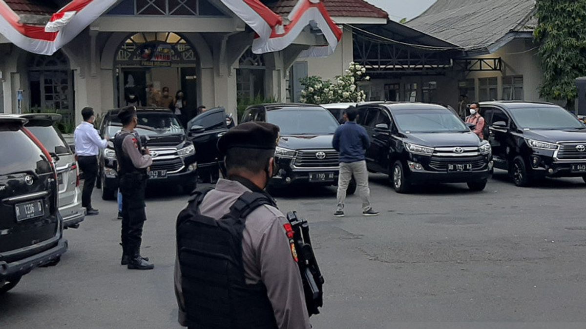 KPK Recherches Banjarnegara PUPR Bureau, Regent Budhi Sarwono Sélectionne Pas De Commentaire