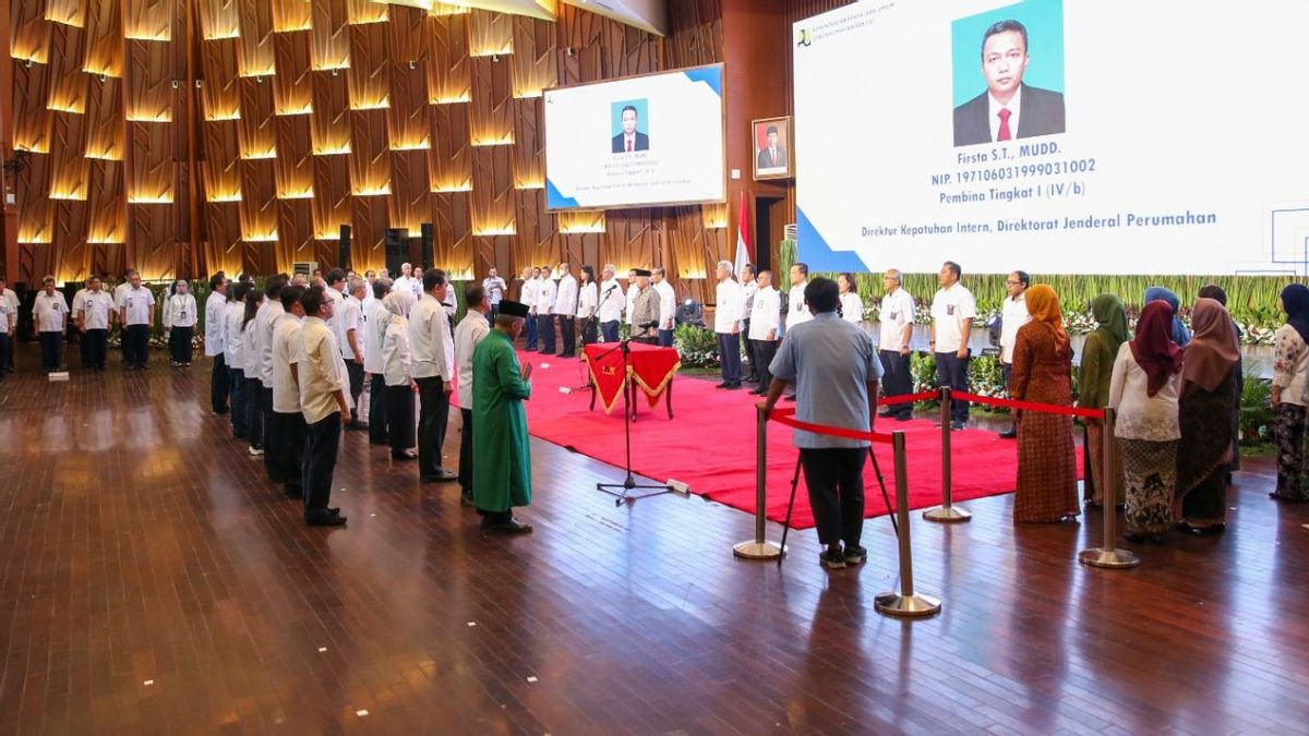 Inaugurating 18 New Officials, Minister Basuki: Continue To Maintain Integrity