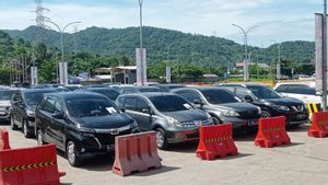 Mobil Pribadi Padati Dermaga Eksekutif Pelabuhan Merak
