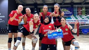 Debut Manis Megawati: Bawa Manisa BBSK Juara Turnamen Ferdi Zeyrek Turki 2025