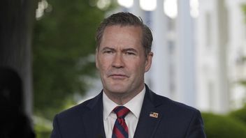 Peretas yang Membobol Aplikasi Komunikasi Ajudan Trump Curi Data dari Sejumlah Instansi Pemerintah AS
