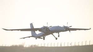 Drone Akinci C Sukses Melakukan Uji Penerbangan Perdana dengan Dua Mesin 850Hp