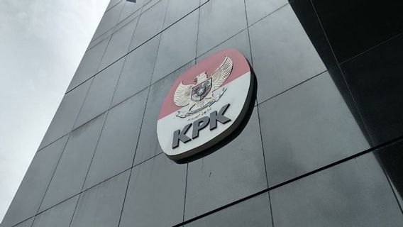 乔科维管理的三个部执行 KPK 关于 BPJS 健康的建议