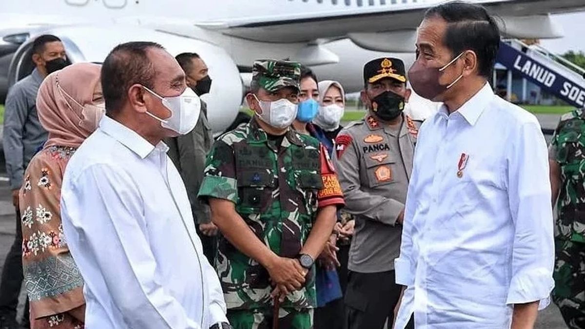 欢迎佐科威抵达棉兰，州长伊迪·拉赫马亚迪：我非常荣幸，欢迎来到北苏门答腊