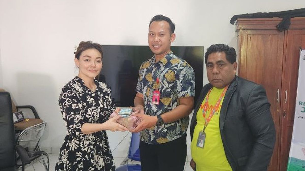 NTT Prosecutor's Office Receives Refund Of Money Alleged Corruption In Bulog Waingapu Government Rice Reserves Of IDR 152 Million From 5 Witnesses