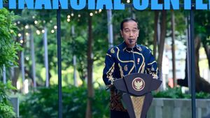 Jokowi Encourages Bachelors Of Economy To Design Downstream Seaweed And Coffee