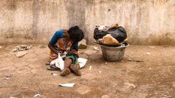 ما مدى سوء وباء إفقار مواطني العالم؟ أبحاث جامعة الأمم المتحدة قد تكون قادرة على الإجابة