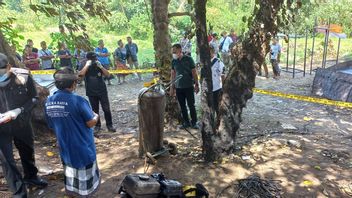 巴厘岛警方在吉安雅的弥撒Ngaben仪式上揭露煤气炉爆炸的原因