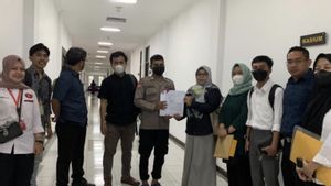 Minta Pijit Mahasiswinya Saat Bimbingan Skripsi, Dosen Unmul Samarinda Dipolisikan