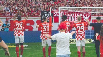 Pekan Terakhir Bundesliga, Tiga Tim Berusaha Hindari Degradasi