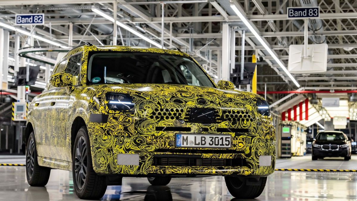 Share Factory With BMW, Early 2024 Target Selling Mini Countryman EV