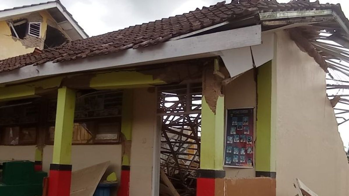 Disdik Cianjur Catat Sedikitnya 422 Fasilitas Pendidikan Rusak akibat Gempa