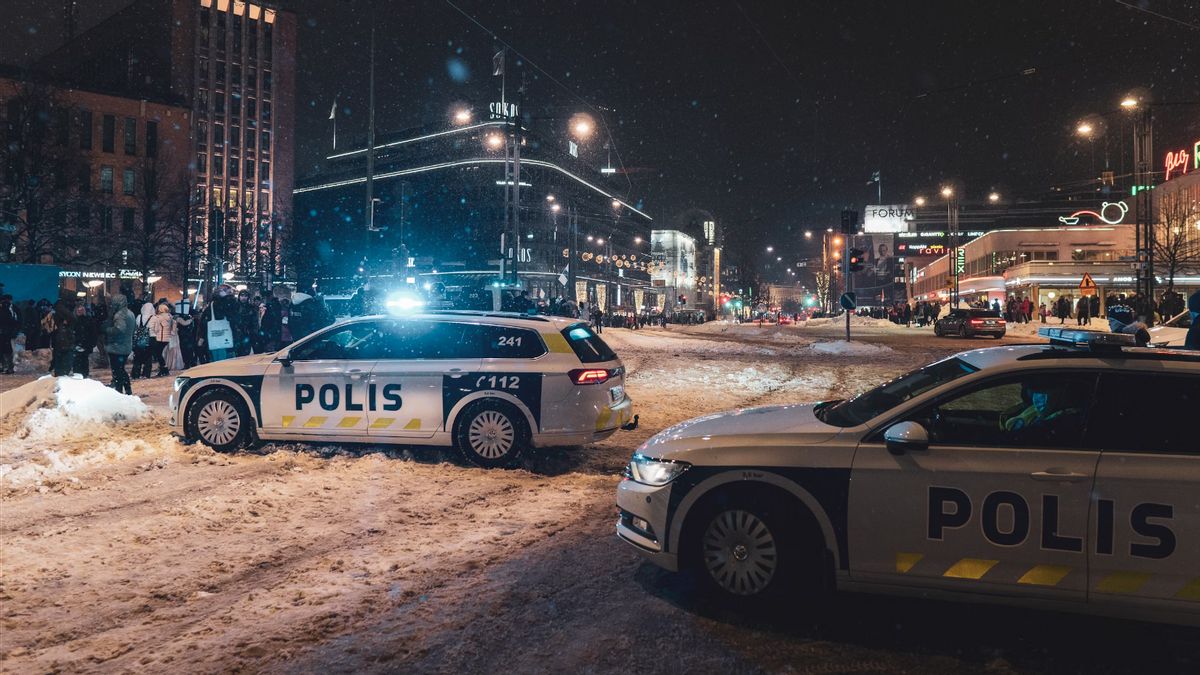 ar sur des écoles finlandaises : trois violences