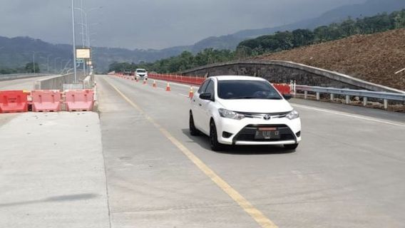 H-7 Tol Fungsional Cisumdawu Beroperasi, Terkoneksi Cipali dan Bandung