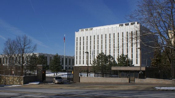 L’ambassadeur De Russie à Washington Affirme Que Les États-Unis Retardent La Prolongation Du Visa De 60 Diplomates Et Que 40 Autres Sont Détenus à Moscou