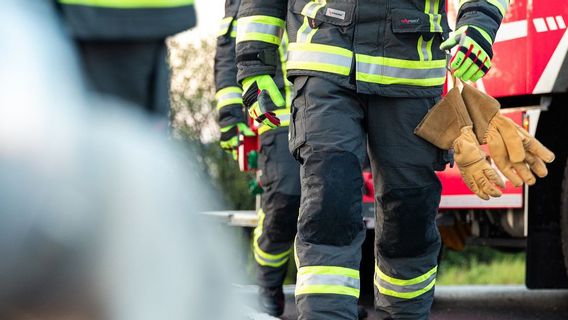 Trouver La Cause De L’incendie Du Bâtiment BPOM, La Police De Jakpus Satreskrim Travaille Dur