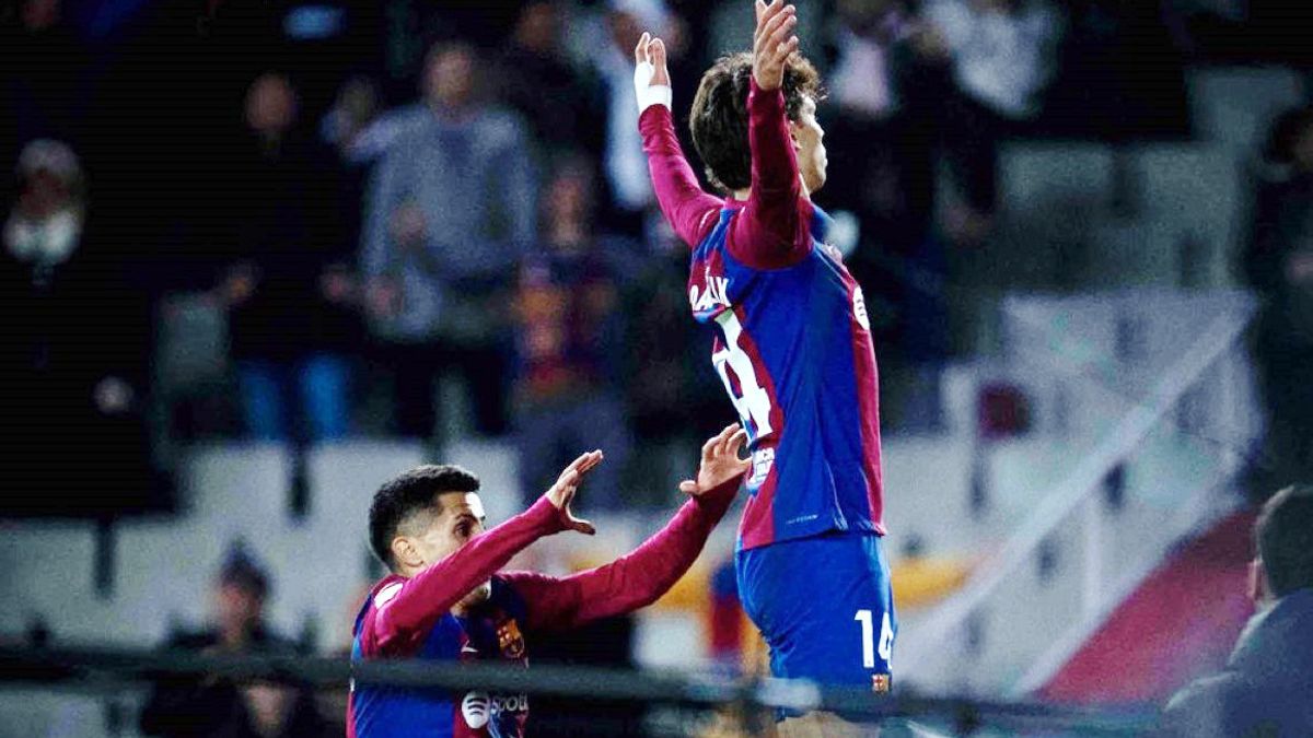 جواو فيليكس يختار الفوز برشلونة وإسكات نادي أتلتيكو مدريد السابق