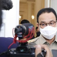 Akankah Anies Kabulkan Keinginan Pengusaha untuk Jam Operasional Restoran di Bulan Puasa?
