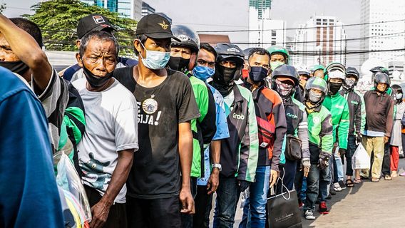 Indef: Jangan Sampai Terulang Kembali Bansos yang Tak Tepat Sasaran