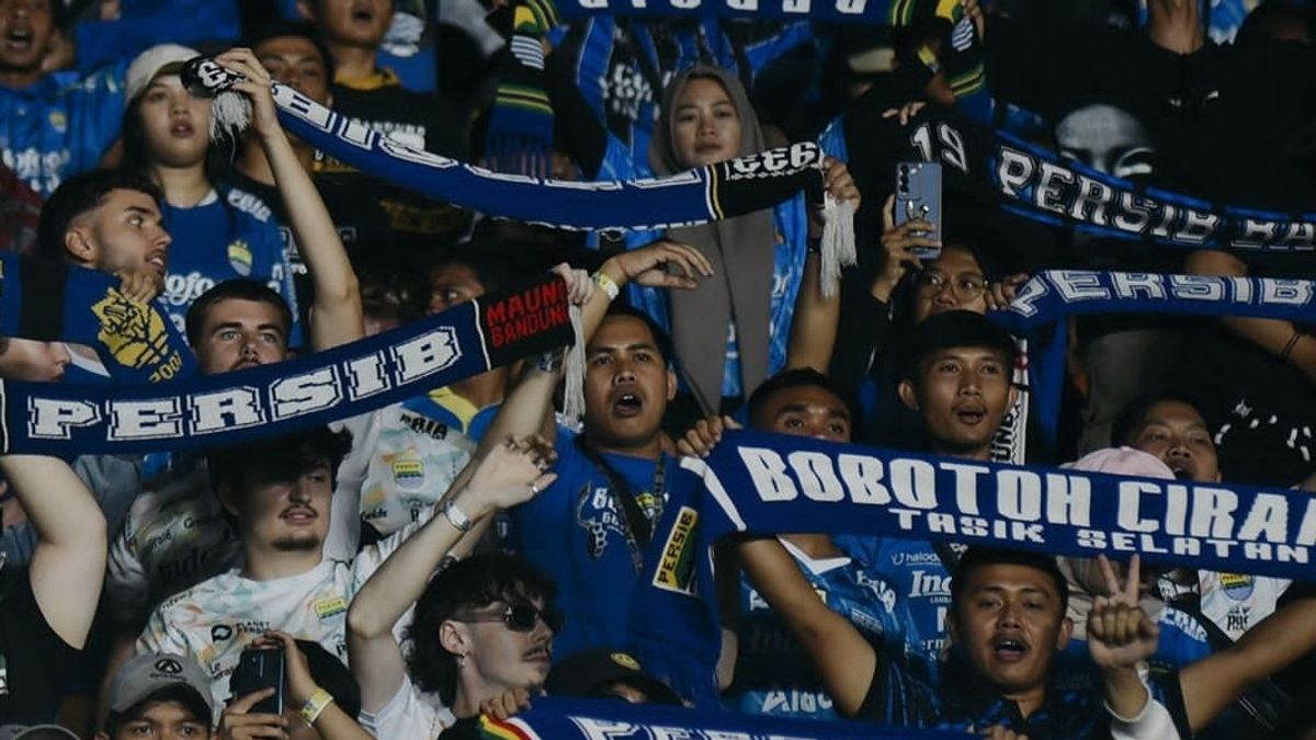 Les supporters de Persib sont officiels et joueurs intimidés