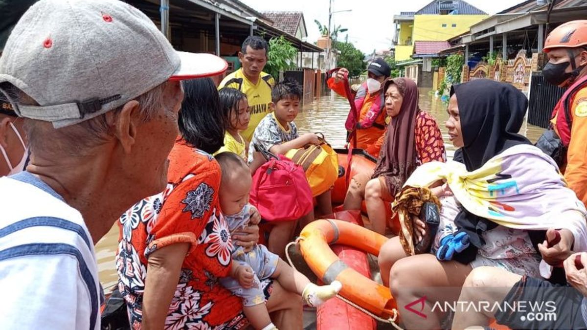 Basarnas Palembang Mengaktifkan Pos Aduan Kedaruratan Banjir; Menyiagakan Tim Rescue dan Anak Buah Kapal
