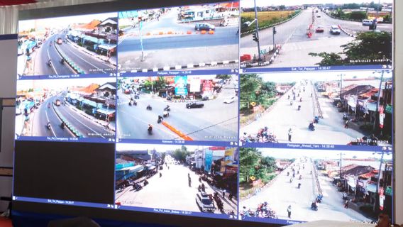 Polda Jateng Sebut Penerapan One Way di Jalan Tol Berjalan Lancar, Tim Urai Tetap Disiagakan