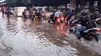 Jangan-jangan Kritikan Ketua DPRD DKI Soal Fungsi Sumur Resapan Benar, Buktinya Titik Banjir Malah Tambah Banyak