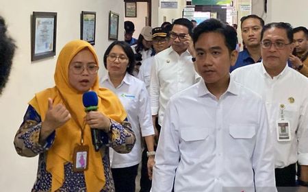 Tinjau Cek Kesehatan Gratis di Puskesmas Samarinda, Wapres Gibran Sempat Menyapa Pasien dan Tenaga Medis