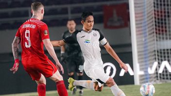 Carlos Pena Moves Persija Captain Tires From Andritany To Rizky Ridho