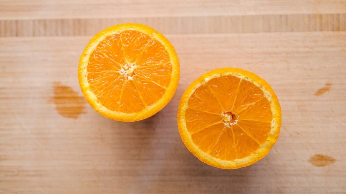 Alasan Penting Mengapa Kita Perlu Mengonsumsi Vitamin C Secara Berkala 