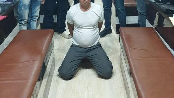 パデマンガン・ヤクート・カブリの継父 妊娠7ヶ月までプトリニャを、ボゴール地方で逮捕