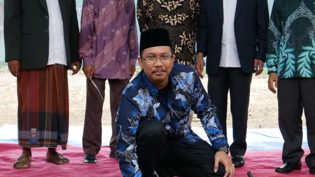 L’affaire de corruption incitative bpbd, le régent Sidoarjo a promis de coopérer au KPK