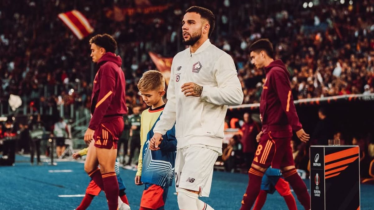 French Media Reveals Reason Calvin Verdok Was Crossed Out Of Lille Squad Against PSG