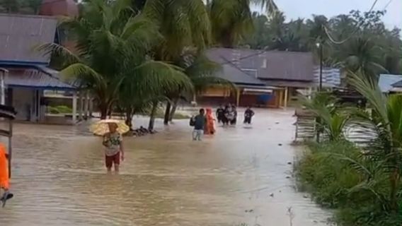 农业部长要求西苏门答腊省的州政府迅速处理2025年底受灾土地