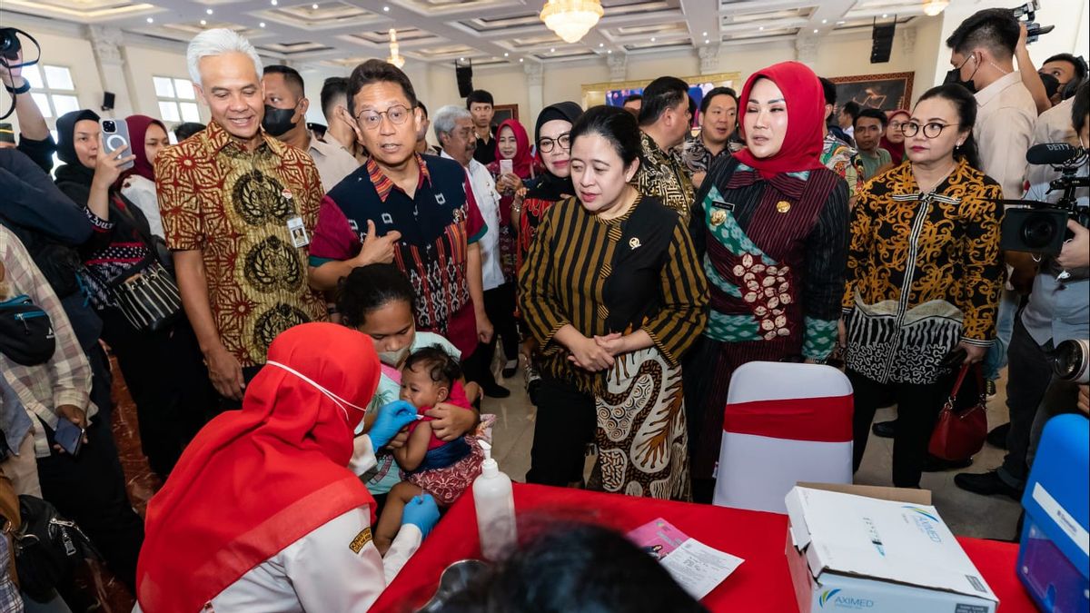 中部ジャワでのIPV 2に出席し、プアンはゴールデンインドネシア2045のためのポリオ予防接種の重要性を呼びかけました