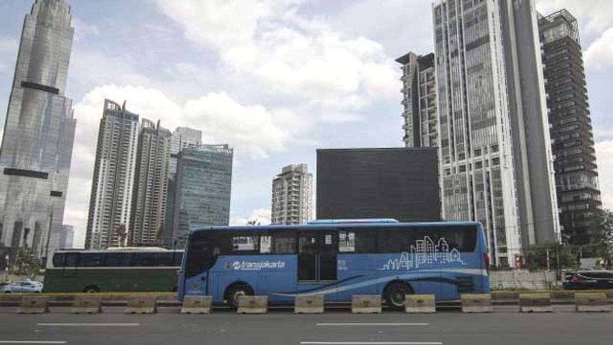 Rawan Kecelakaan, Transjakarta Pasang Teknologi AI Pantau Kelelahan Sopir  