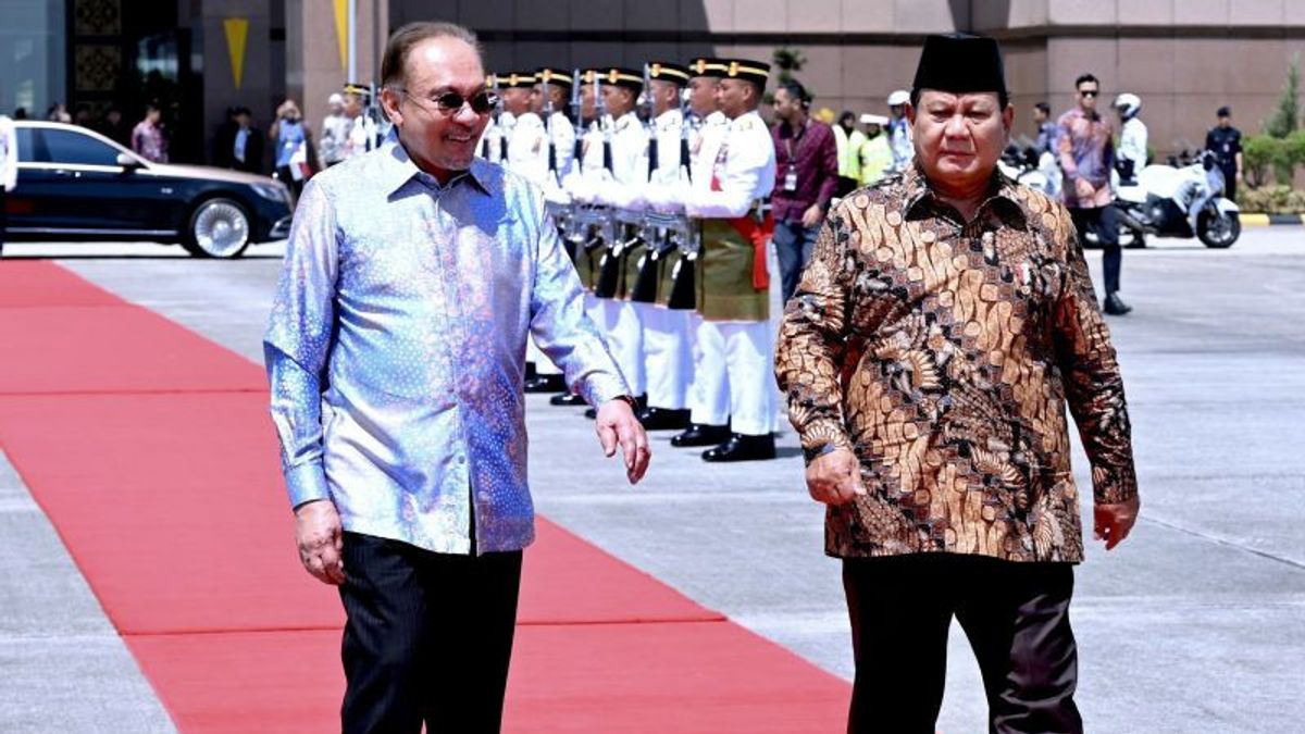 Delivered By PM Anwar To The Airport, President Prabowo Returns To Indonesia