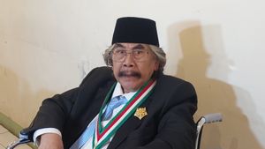 Ditelepon Menteri Mendadak, Jaja Miharja Langsung Pamer Jas Baru