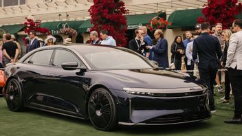 Lucid Motors Launches Sapphire Edition, Claimed To Be The Fastest Electric Car Today