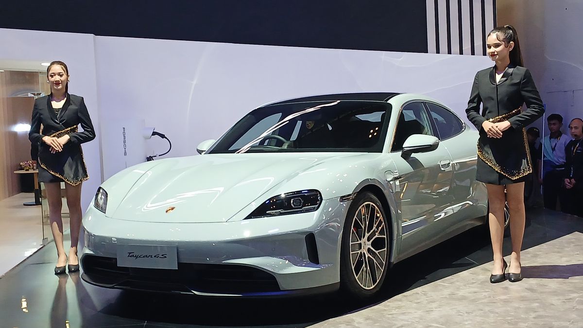 Porsche Introduces The Latest Taycan And Third Generation Panamera At GIIAS 2024