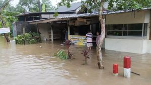     Hujan Terus Menerus, Ratusan Keluarga Terdampak Banjir di Kabupaten Malang