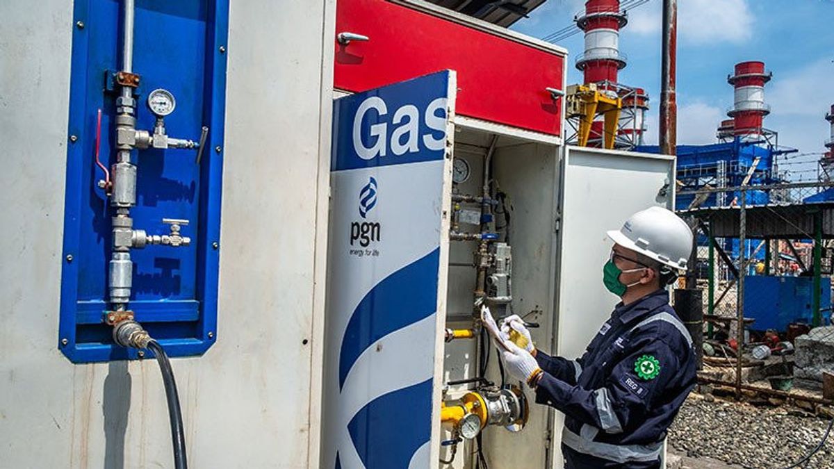 PTプルタミナの65周年を記念して、PGNはブカシで9,200のガスを配布します