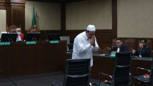 Didakwa Terima Suap Rp57,1 M Urus Perkara di Mabes Polri, Bambang Kayun Tak Ajukan Eksepsi